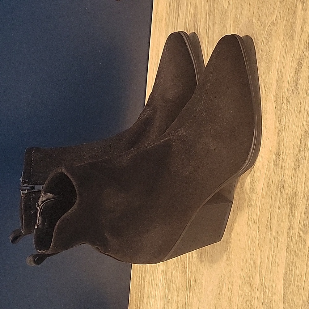 Soul Naturalizer Black Suede Sock Heeled Boots Size 9